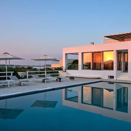 Empire Luxury * Santa Maria (Paros)