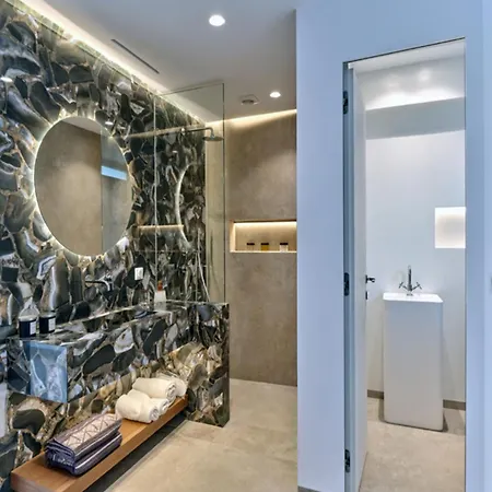 Empire Luxury