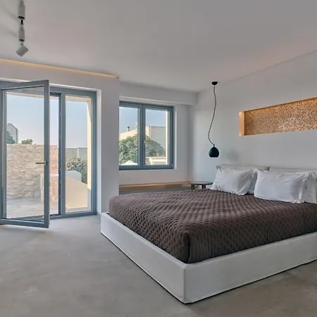 Empire Luxury * Santa Maria (Paros)