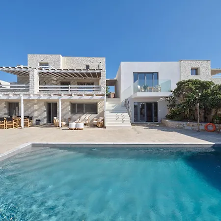 Empire Luxury Villa *