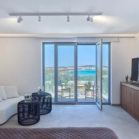 Empire Luxury Santa Maria (Paros)