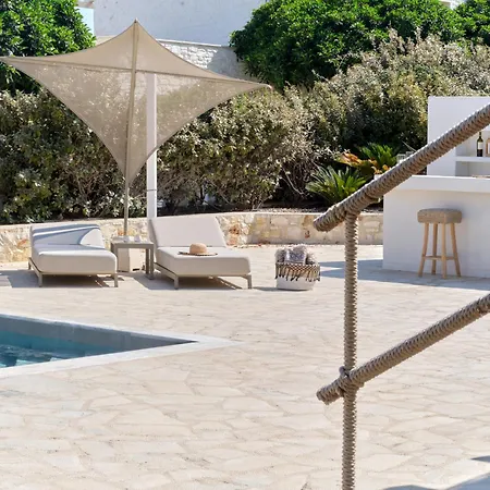 Empire Luxury * Santa Maria (Paros)