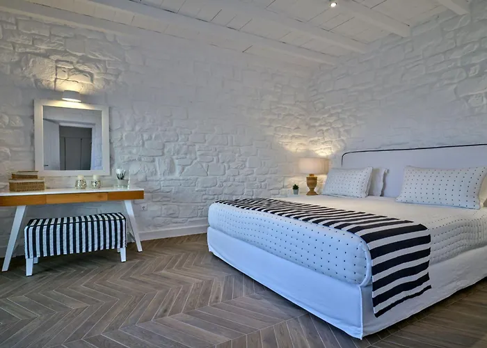 Empire Luxury Santa Maria (Paros)